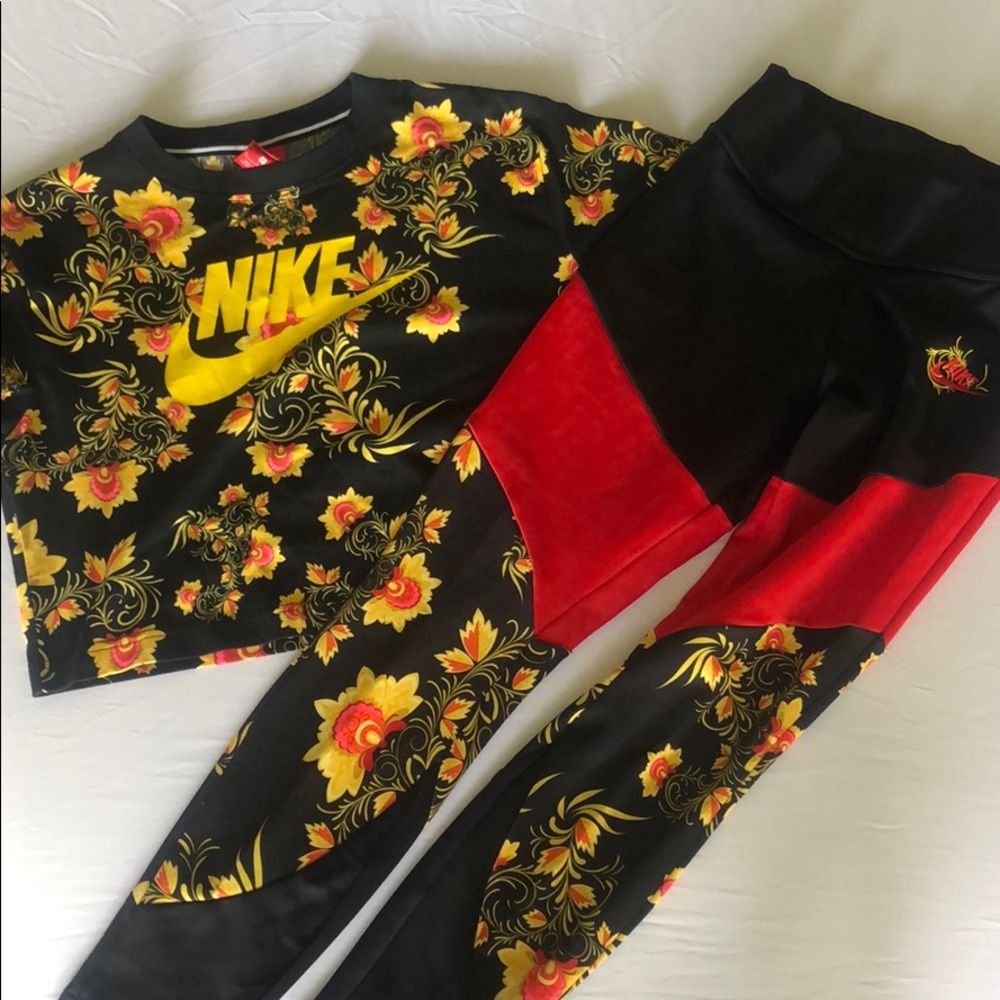 Women’s Nike Athletic Set